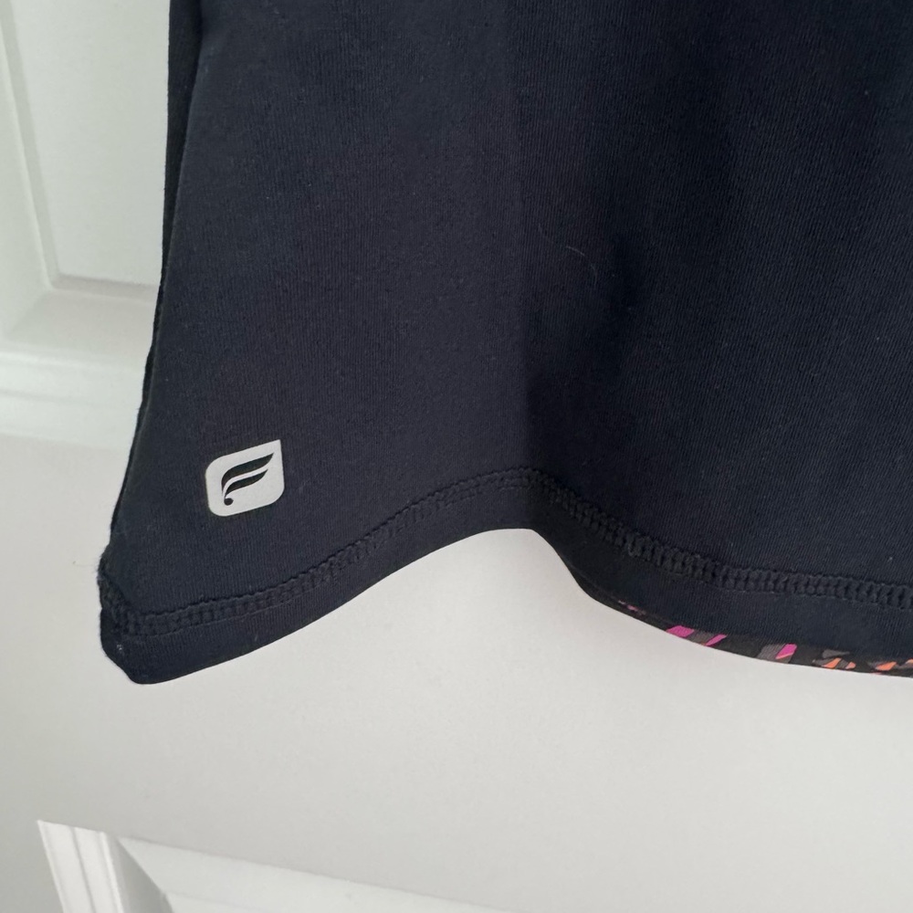 REDUCED🎈Fabletics Women's Black and Purple Patterned Top - Picture 5 of 7